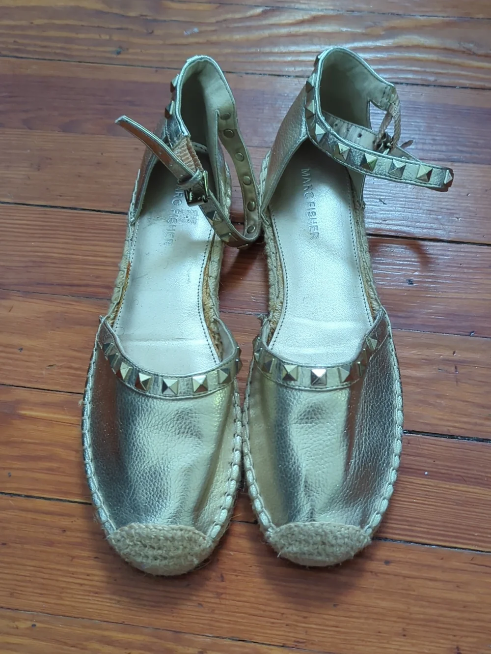 Women's Marc Fisher Gold Metallic Stud Espadrille Flats with Ankle Strap Sz 9